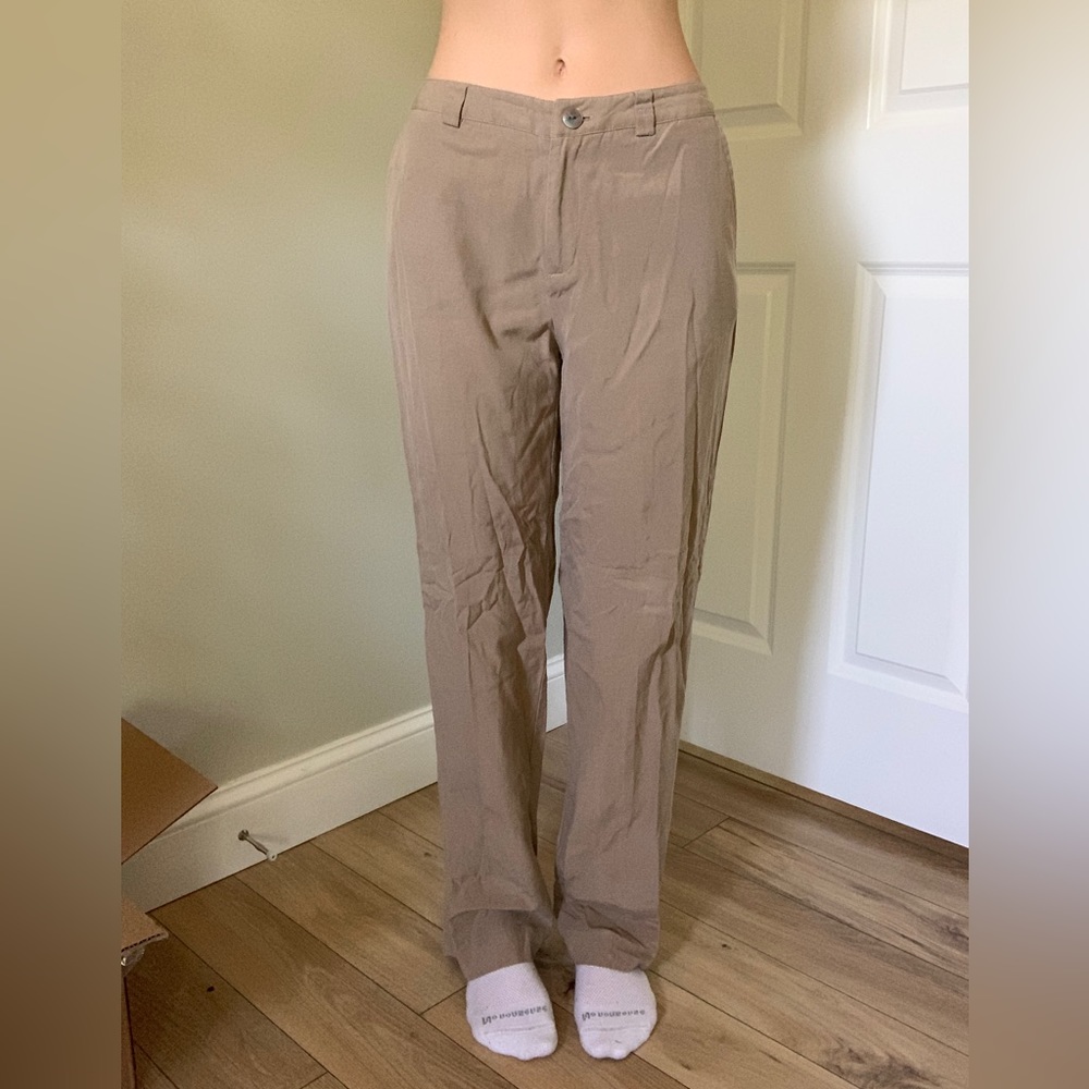 Low waisted j jill dress pants size 2